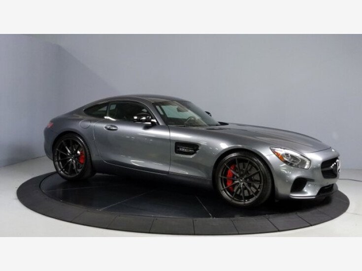 Thumbnail Photo undefined for 2016 Mercedes-Benz AMG GT S